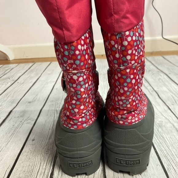 L.L. Bean Kids Snow Boots - Picture 2 of 8